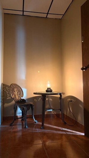 Room, 2 Bedrooms, Patio, Garden View | Interior