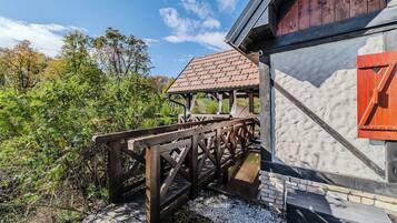 Khuôn viên nơi lưu trú