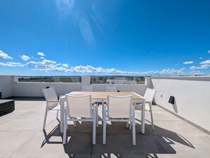 Outdoor dining - Modern Villa 'R-40-C' with Private Pool, Wi-Fi, and Air Conditioning (Los Montesinos)