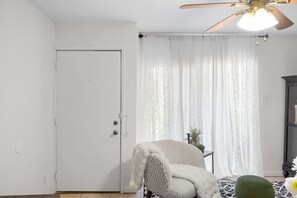 Interior - Sophisticated 2BR by TAMU | Washer & Dryer (College Station)