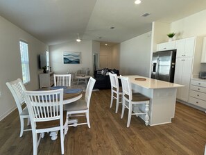 Interior - Chic, comfy, and ready for Villages adventures—golf cart included! (The Villages)