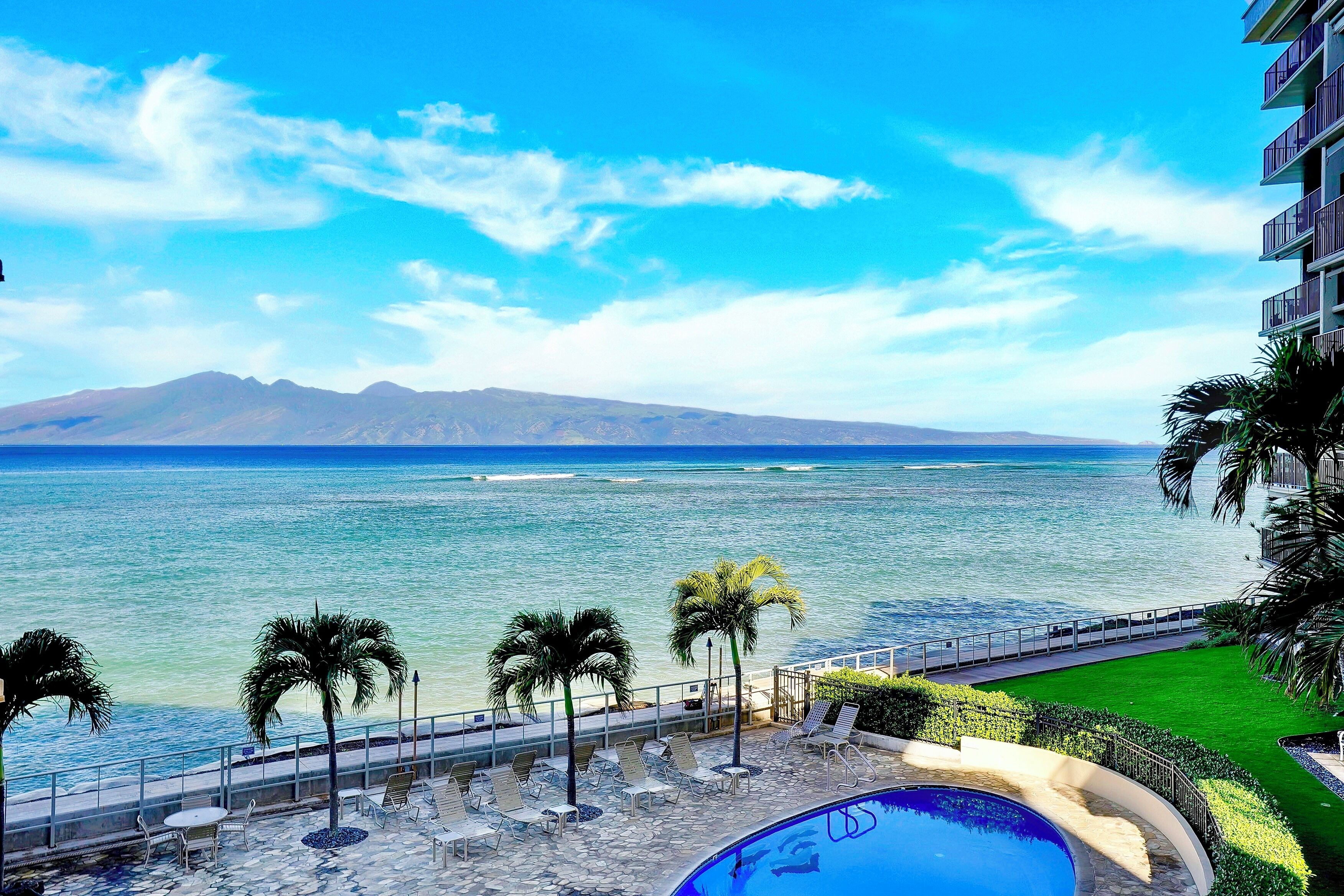 حمّام سباحة مُدفَّأ