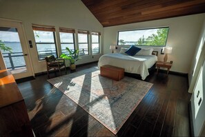 4 bedrooms, bed sheets