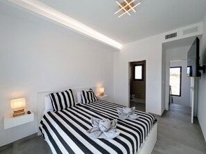 3 bedrooms, iron/ironing board, WiFi, bed sheets - Exclusive Holiday Home 'R-40-D' with Private Pool, Wi-Fi & Air Conditioning (Los Montesinos)