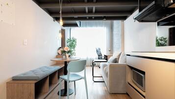 Toetasjesleilighet, 1 queensize-seng med sovesofa | Oppholdsområde