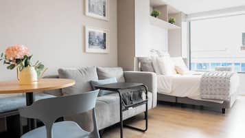 Studio | In-room safe, iron/ironing board, free WiFi
