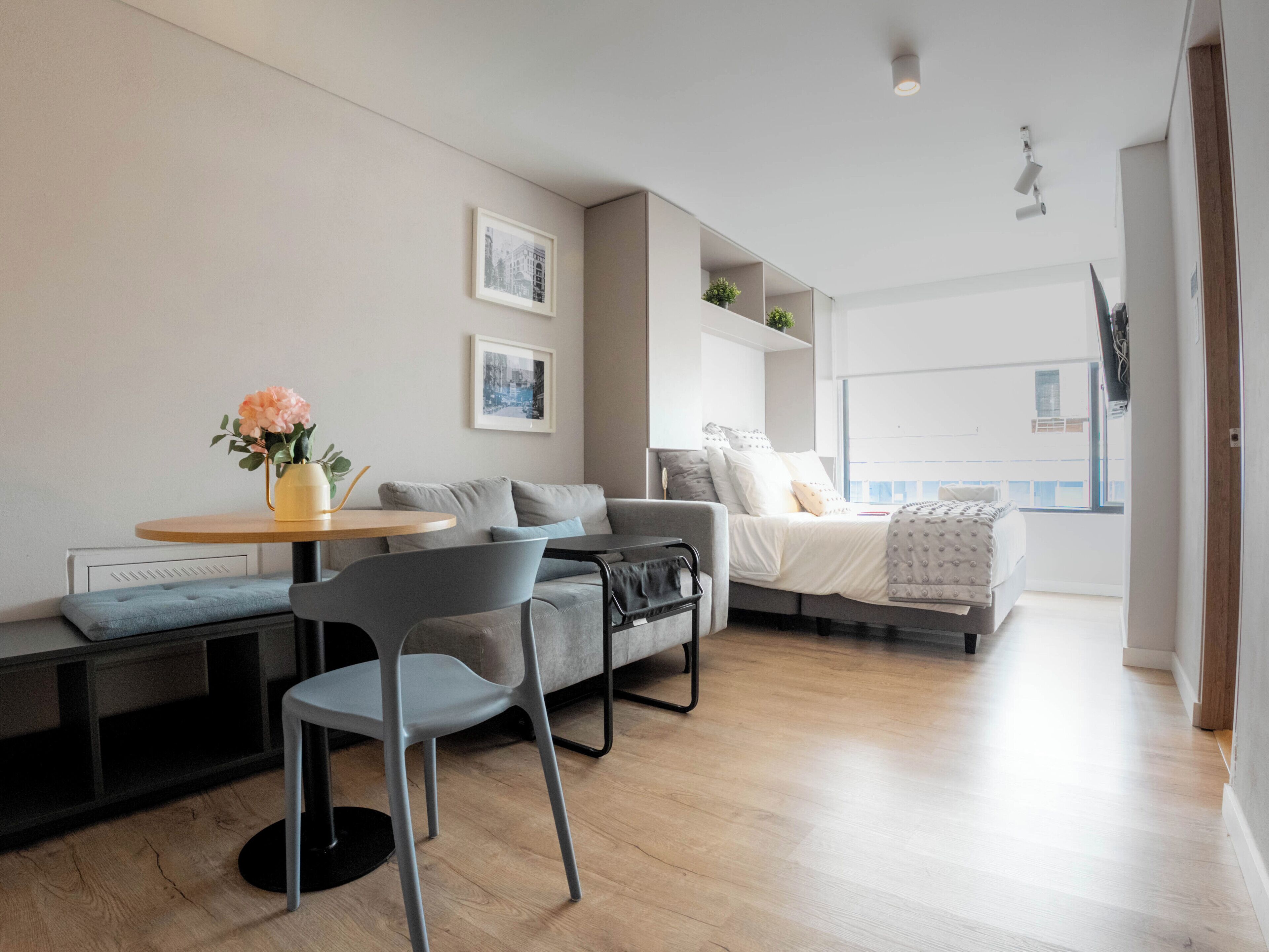 Studio | Living area