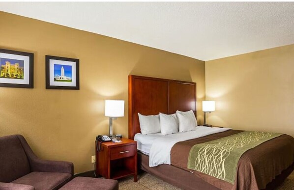 1 bedroom, iron/ironing board, free WiFi, bed sheets