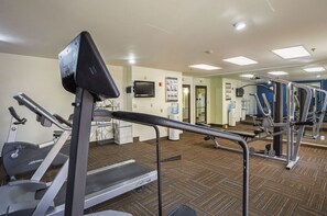 Fitness facility - Explore Baton Rouge—Near LSU, Downtown, Zoo & Mall with Free Breakfast & Parking (Baton Rouge)