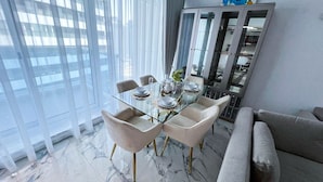 Unclassified image, 2 of 42, button - 1BR Dubai Marina Balcony Pool Gym JBR Beach (Dubai)