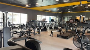 Unclassified image, 5 of 42, button - 1BR Dubai Marina Balcony Pool Gym JBR Beach (Dubai)