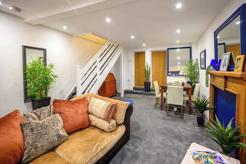 James Terrace by STAE Homes