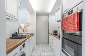 House | 2 bedrooms - Duplex 2BR 2BA Flat Near Gloucester Rd Station (London)