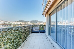 Property grounds - FRANCIA AZUR AP4483 by RIVIERA HOLIDAY HOMES (Niza)