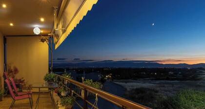 The Sunset Haven Kastoria – Modern Lake Elegance