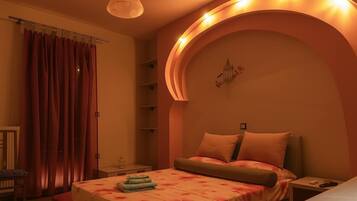 3 bedrooms, iron/ironing board, travel cot, WiFi