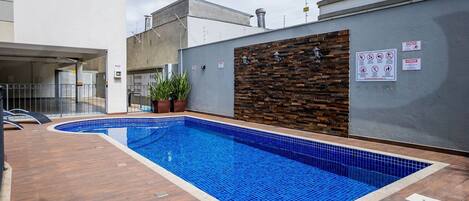 舒适公寓 | 泳池 | 室外游泳池