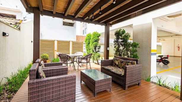 Outdoor dining - Apto 2 quartos 1 suíte Bombas SC (Bombinhas)