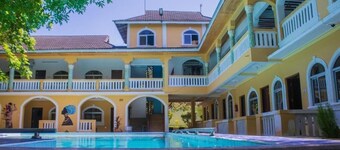 Manyatta Hotels and Apartments