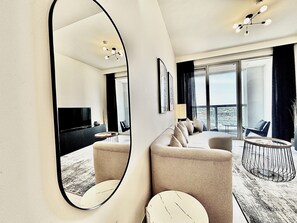 Free WiFi - Venduras Spacious 1BR Walk to Dubai Mall (Dubai)