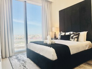Apartment, Balcony, City View - Venduras Spacious 1BR Walk to Dubai Mall (Dubai)