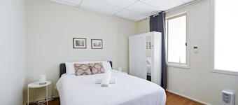 Chadstone Holiday W2 Villa