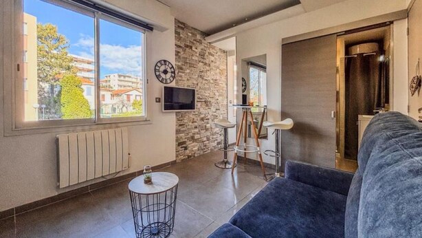 Unclassified image, 1 of 3, button - Holiday Home Near Cagnes-sur-mer Beach (Cagnes-sur-Mer)