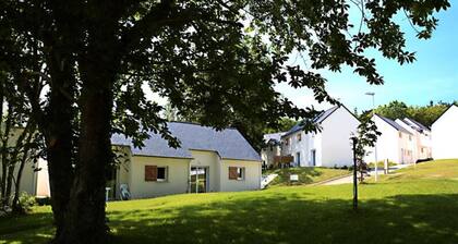 2 Room Duplex Cabin House 4/6 People