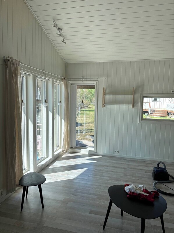 Maison, 2 chambres | Intérieur