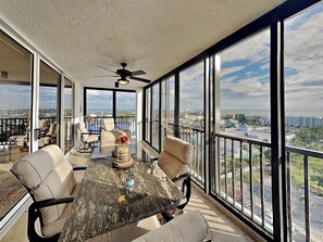 Outdoor dining - Ocean Harbor 1002 | Modern Condo w/Prime Location + Luxury Amenities (Fort Myers Beach)