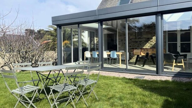 Outdoor dining - House in Pleneuf-val-andre Near Beach (Pleneuf-Val-Andre)