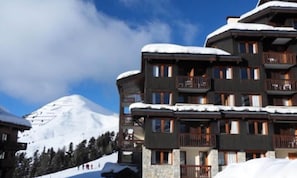 Exterior - Apartment in Belle Plagne by Ski Slopes (La Plagne-Tarentaise)