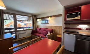 Interior - Apartment in Plagne 1800 With Mont Blanc View (La Plagne-Tarentaise)