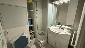 Nicht klassifiziertes Bild, 2 von 3, Schaltfläche