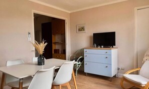 Dining - Apartment in Vernet-les-bains With Terrace (Vernet-les-Bains)