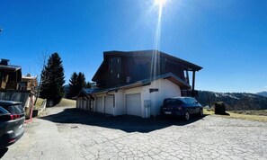 Exterior - Apartment in Notre Dame Near Ski Slopes (Notre-Dame-de-Bellecombe)