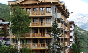Exterior - Apartment in Tignes With Ski Lift Access (Tignes)
