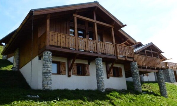 Exterior - Charming Chalet for 6 People in Vallandry, Located Near the Slopes and Shops (Landry)