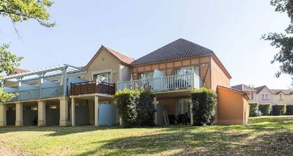 Apartment in Monflanquin by Scenic Lake