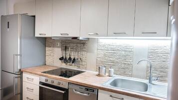 Apartment | Private kitchen