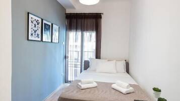 Apartment | Iron/ironing board, free WiFi