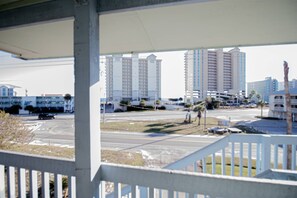 Property grounds - Freedom Cove Gulf Shores 2 bedroom (Gulf Shores)
