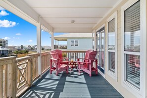Terrace/patio - When Pigs Fly Beach House (Gulf Shores)