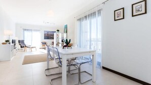 Interior - Apartment in Lagos With Rooftop Pool (Lagos)