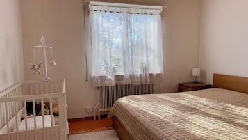 2 chambres, fer et planche Ă repasser, Wi-Fi, draps fournis