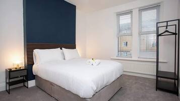 3 bedrooms, iron/ironing board, free WiFi, bed sheets