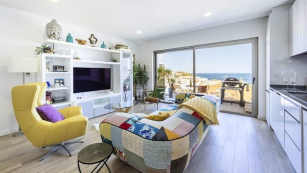 Living area - Apartment in Burgau With Rooftop Jacuzzi (Vila do Bispo)