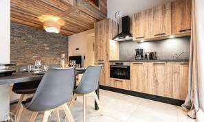 Fridge, oven, dishwasher, coffee/tea maker - Marmotton 02 - Apartment Next to the Slopes (Bonneval-sur-Arc)