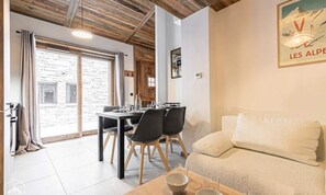 Living area - Marmotton 02 - Apartment Next to the Slopes (Bonneval-sur-Arc)