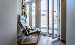 Interior - Apartment in Porto With River View (Porto)